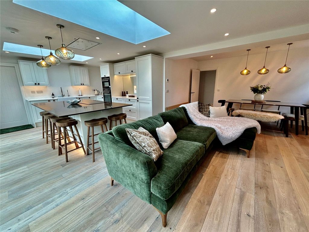 Property photo 3 of 20 Picture No. 15