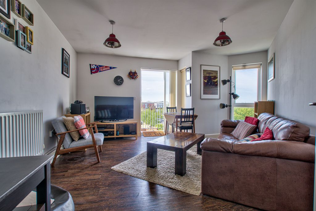 Property photo 3 of 12