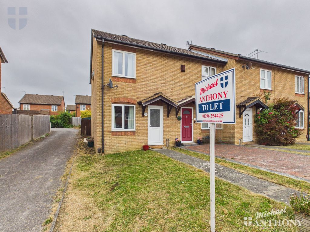 Property photo 1 of 9 Cam03852G0-Pr0726-Still001