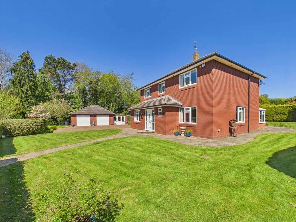 Property photo 2 of 40 Front Elevation