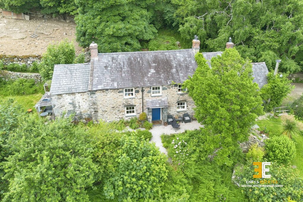 Property photo 1 of 49