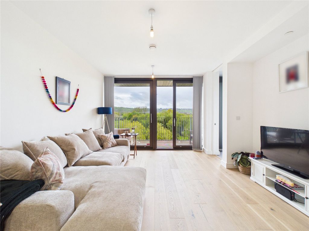 Property photo 1 of 19 Picture No. 08