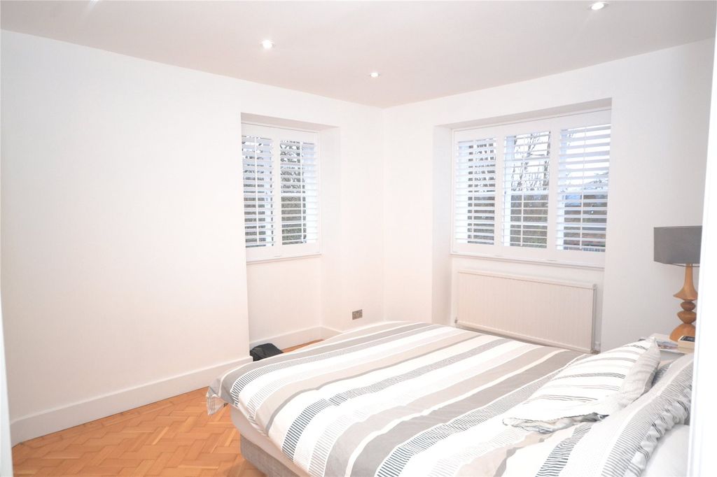 Property photo 3 of 5 Picture No. 03