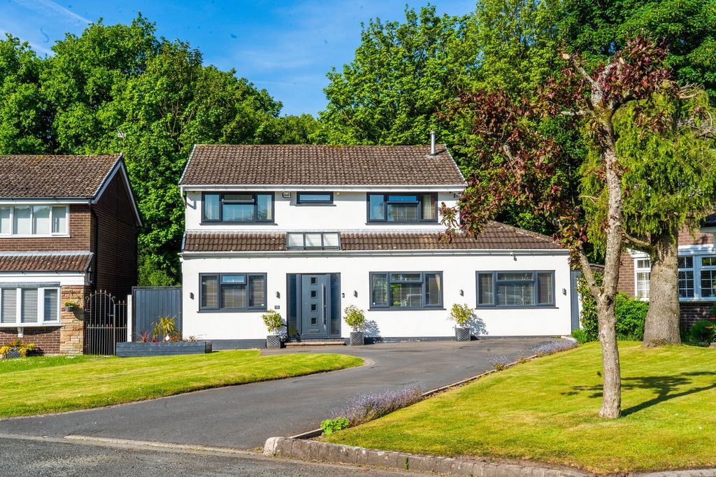 Property photo 1 of 29