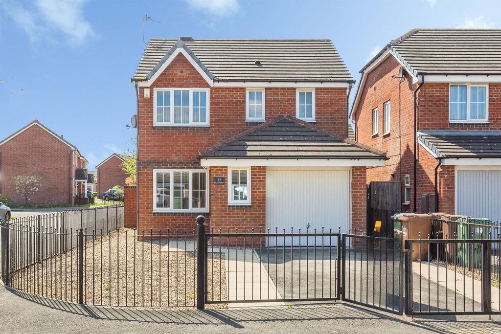 Property photo 1 of 16