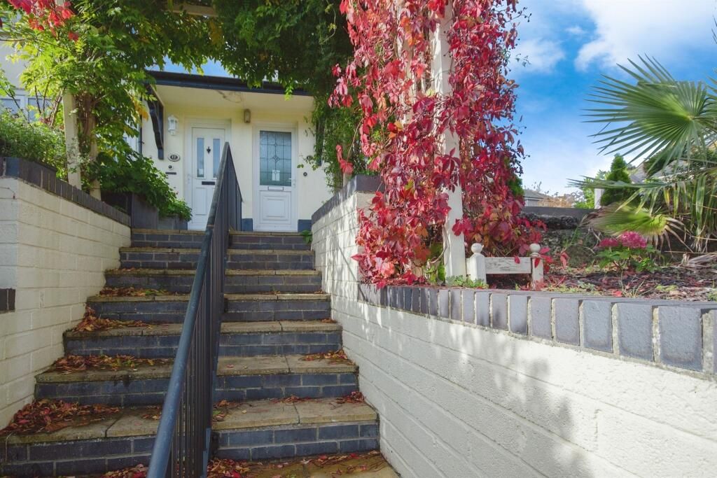 Property photo 2 of 16