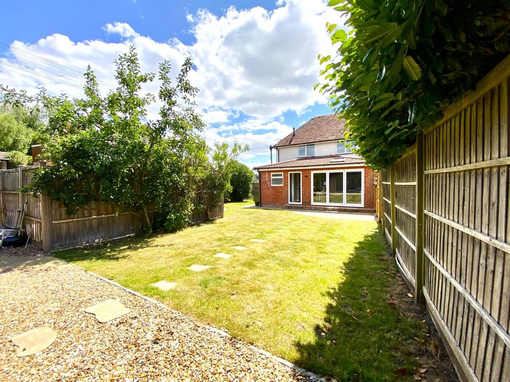 Property photo 3 of 26 Long Rear