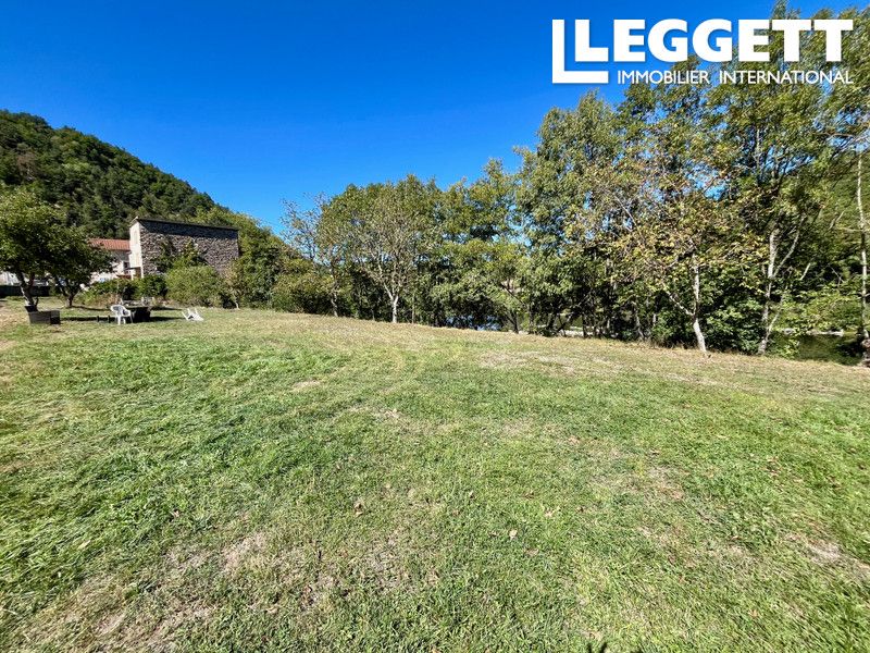 Property photo 3 of 10