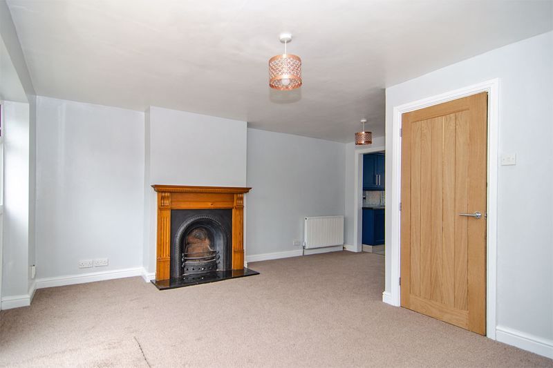 Property photo 3 of 14 Photo 4