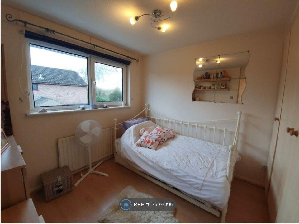 Property photo 3 of 24