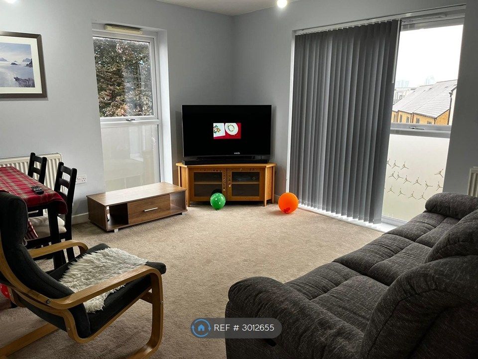 Property photo 3 of 8