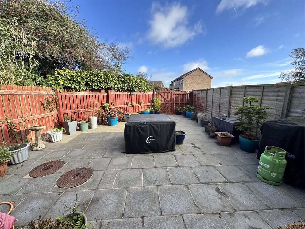Property photo 2 of 15 Rear Garden