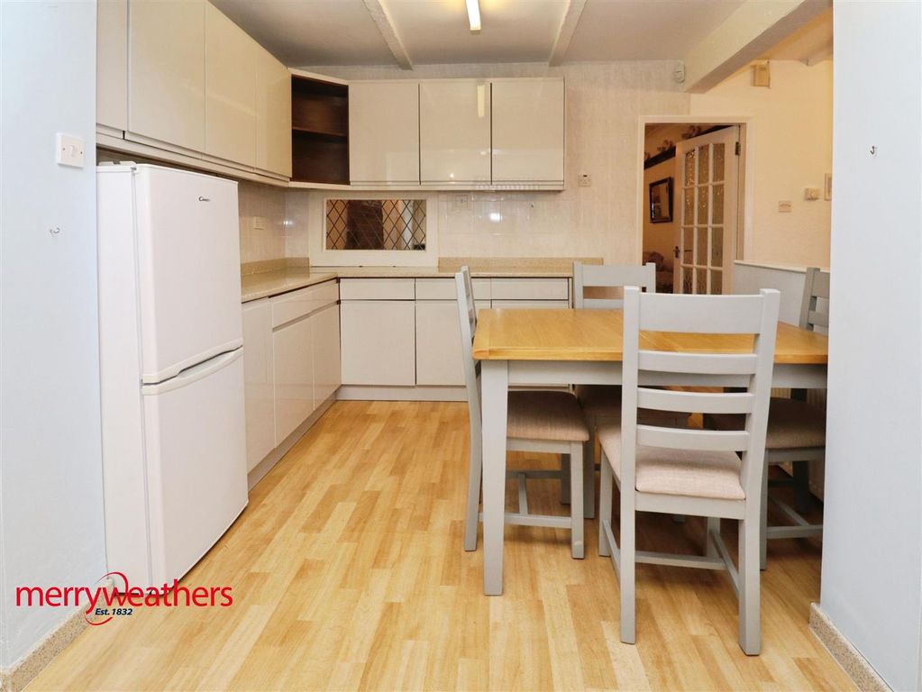 Property photo 2 of 20 Extended Kitchen