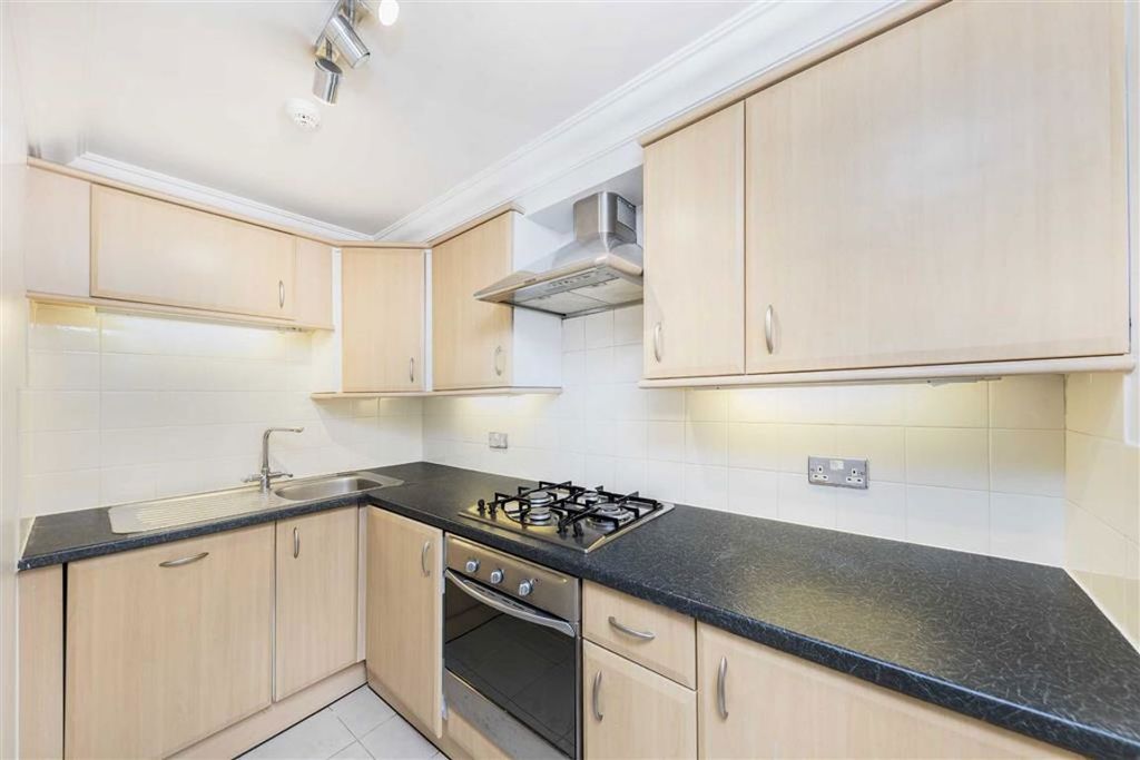 Property photo 3 of 4