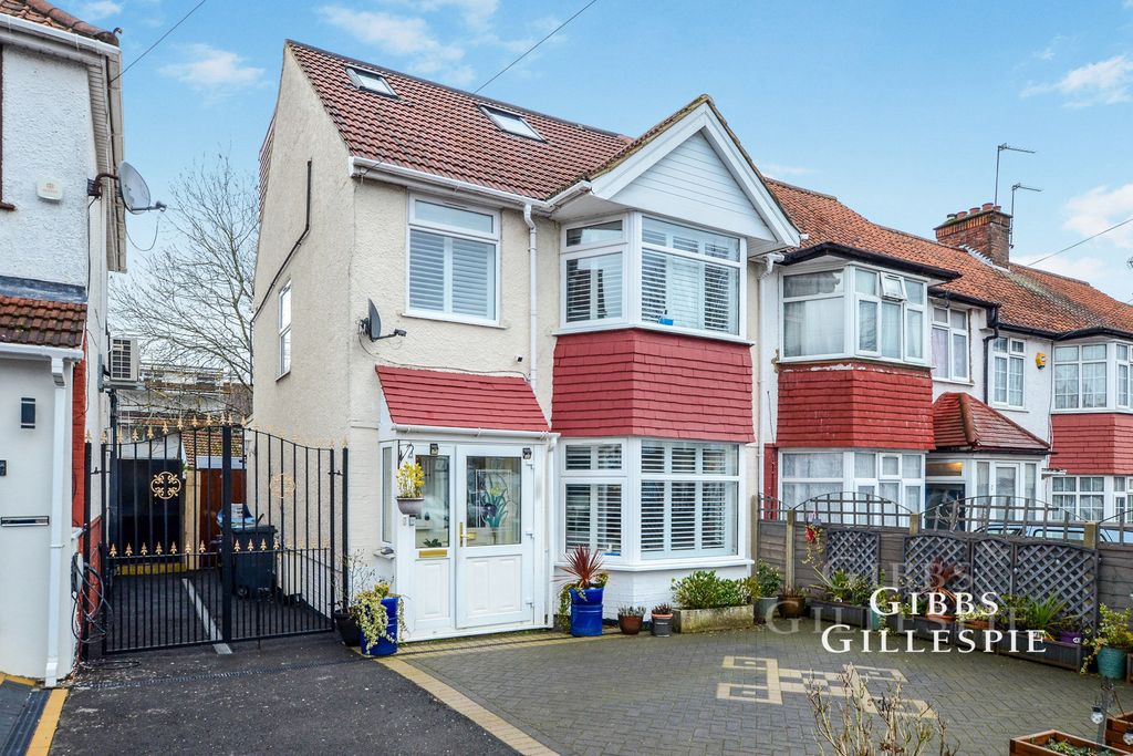 Property photo 1 of 8 Pbox-Img.Jpg