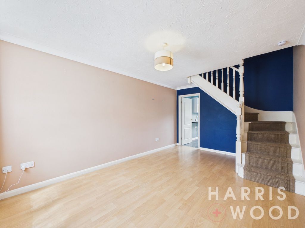 Property photo 3 of 18 5217616
