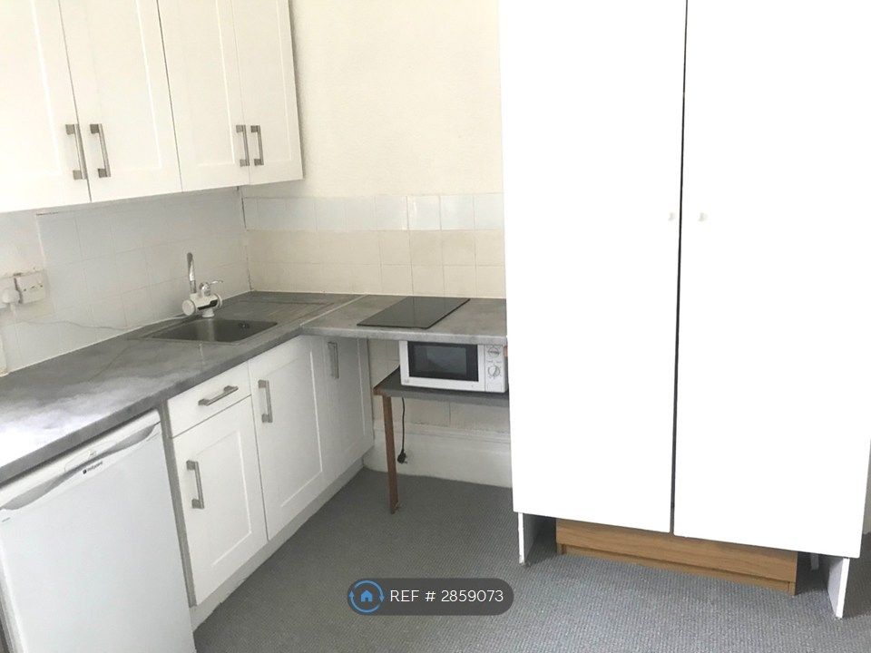 Property photo 3 of 3