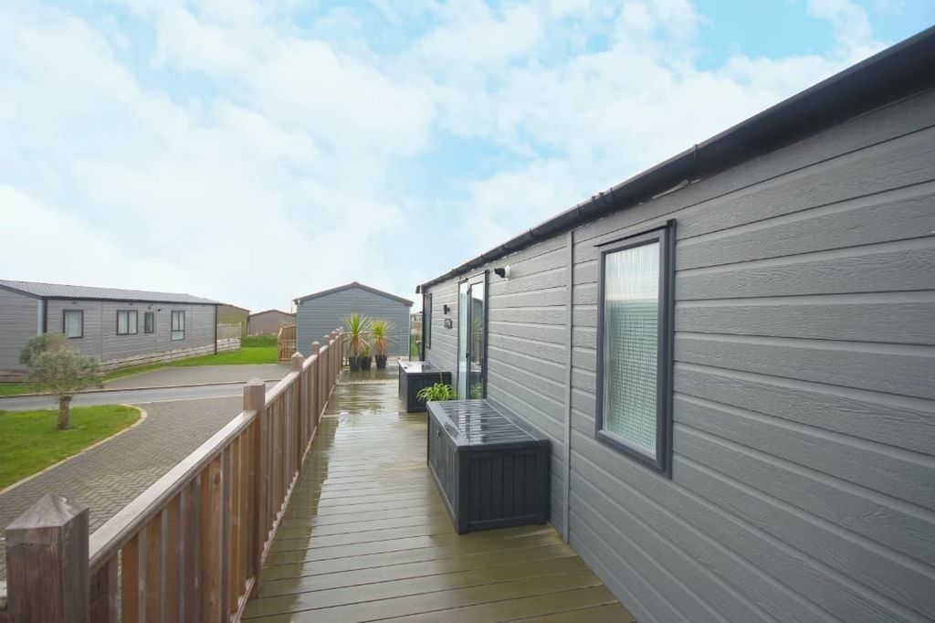 Property photo 2 of 18 Img_6839.Jpg