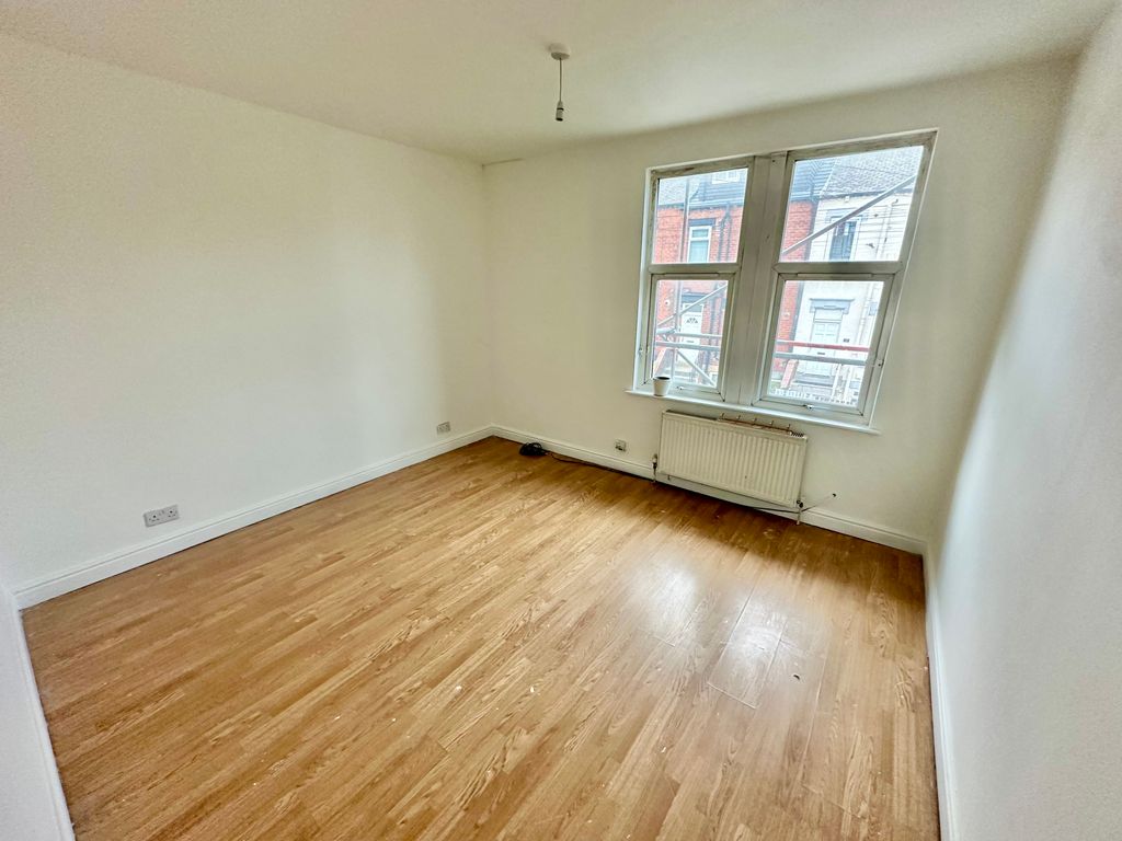 Property photo 1 of 10 Image