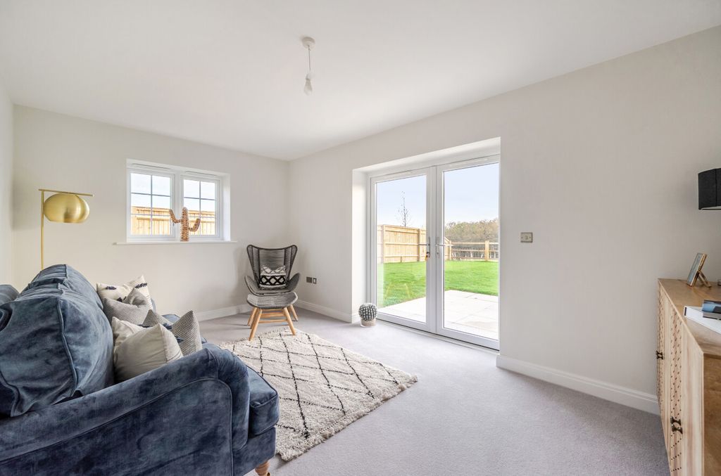 Property photo 3 of 13 1380659-21-6914B9...