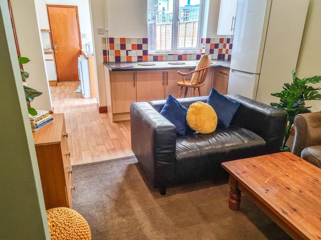 Property photo 2 of 15 Image