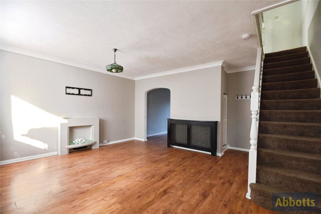 Property photo 2 of 43 Picture No. 76