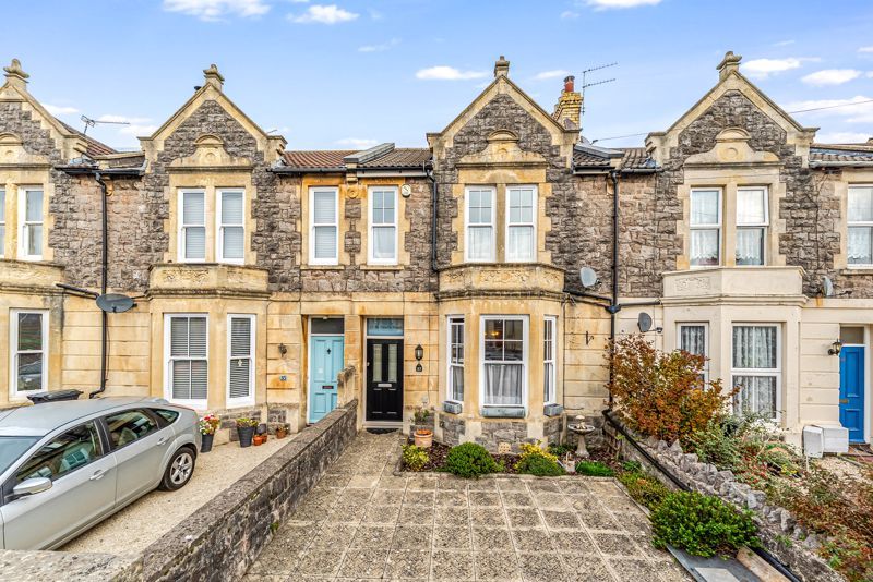 Property photo 1 of 20 Photo 12