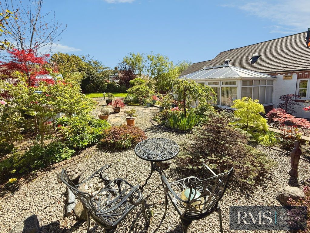 Property photo 3 of 15 Photo 14