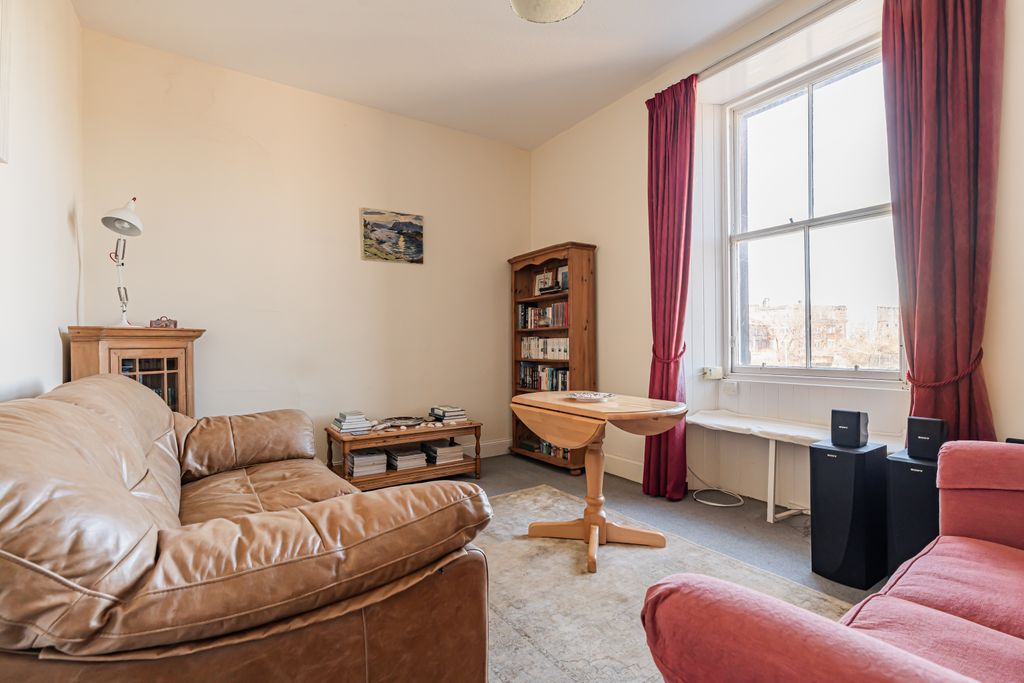 Property photo 2 of 11 Property Image 2