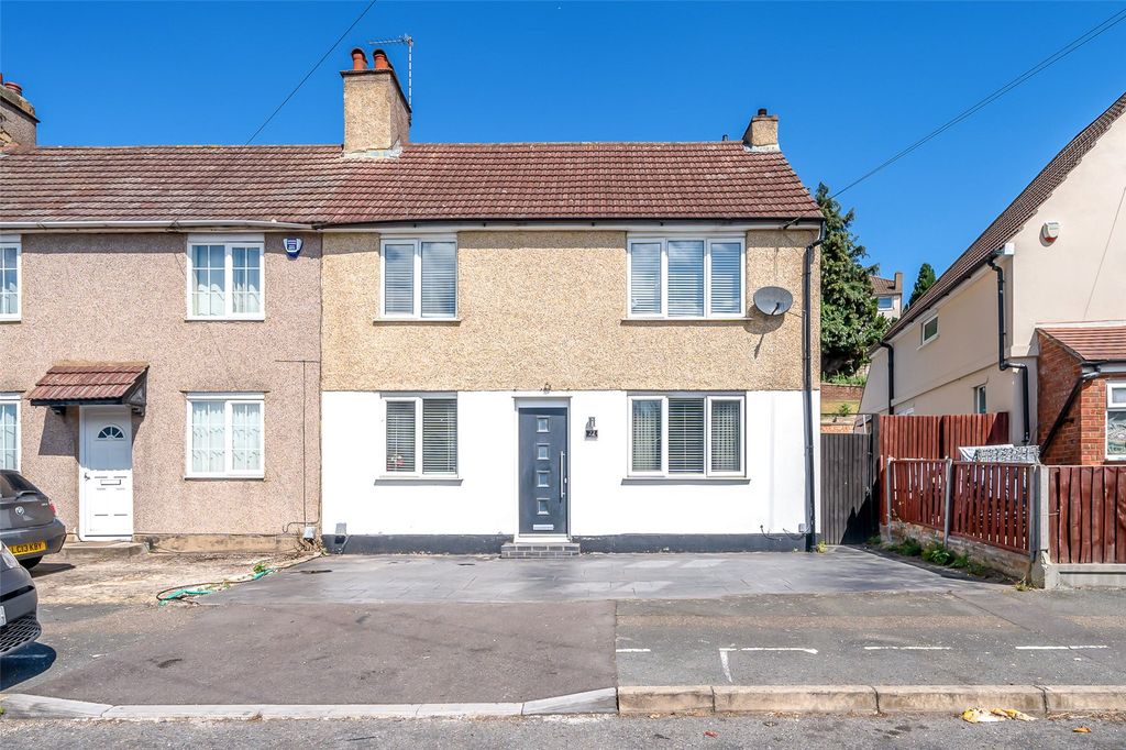 Property photo 1 of 17 Picture No. 11