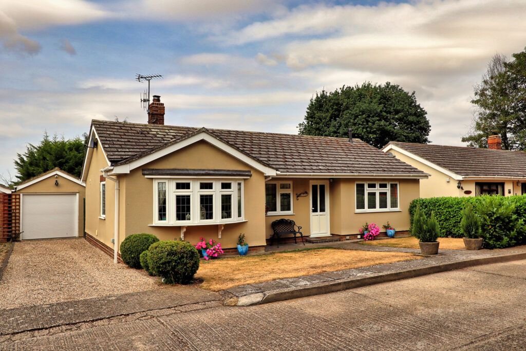 Property photo 1 of 22