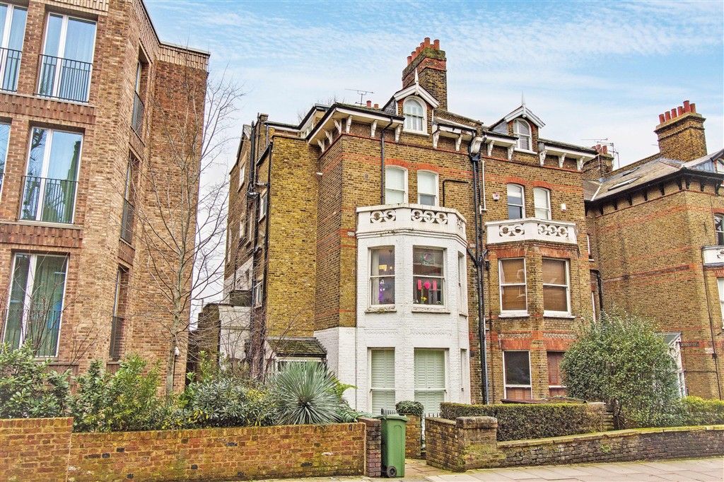 Property photo 1 of 7