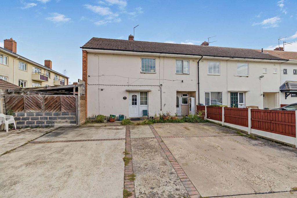 Property photo 1 of 17