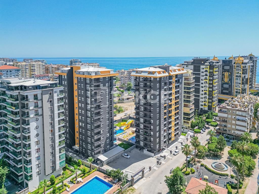 Property photo 3 of 43