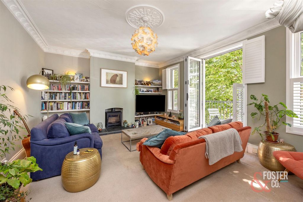 Property photo 2 of 21 Lorna Road, 79, Flat 3-012.Jpg