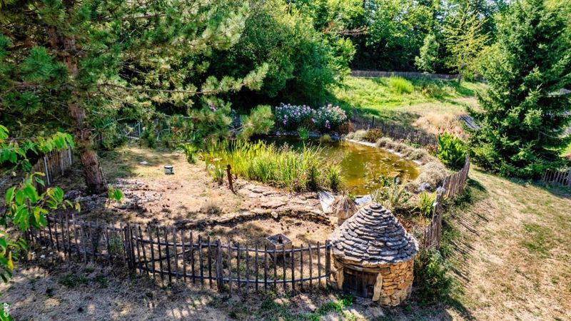 Property photo 3 of 15 Photo 3