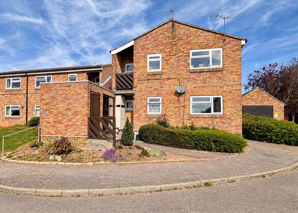 Property photo 1 of 13 21018014-9Acf-493C-B7D5-E7D7DC54F72F.Png