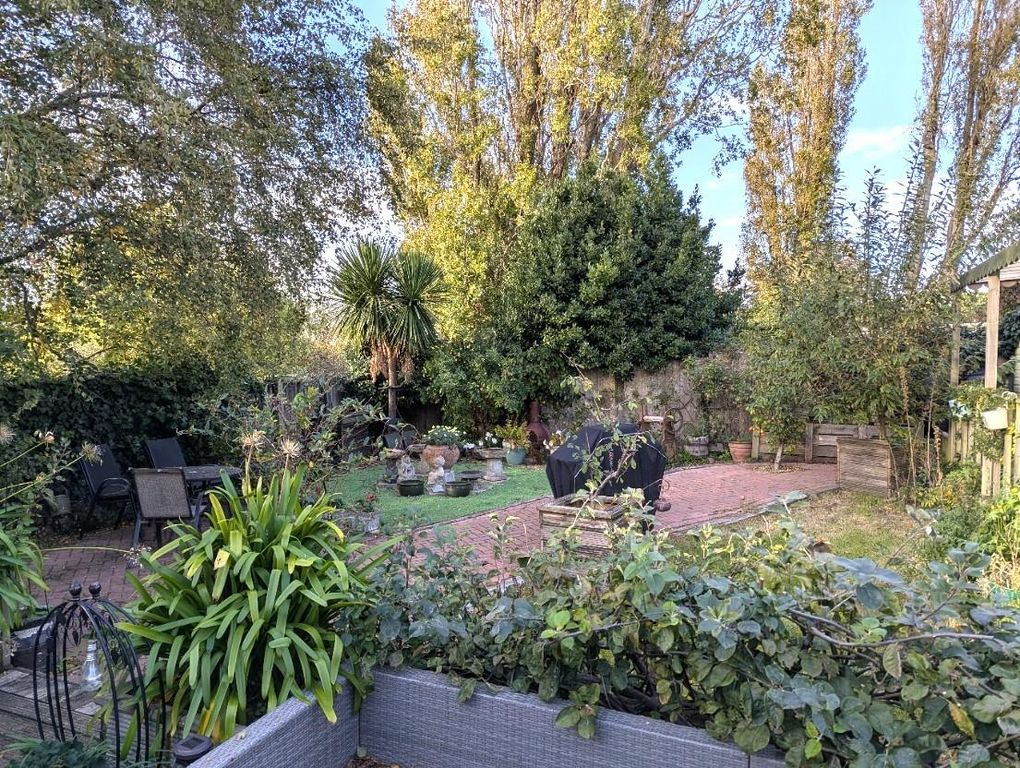 Property photo 3 of 21 Pxl_20251027_142424210.Mp.Jpg