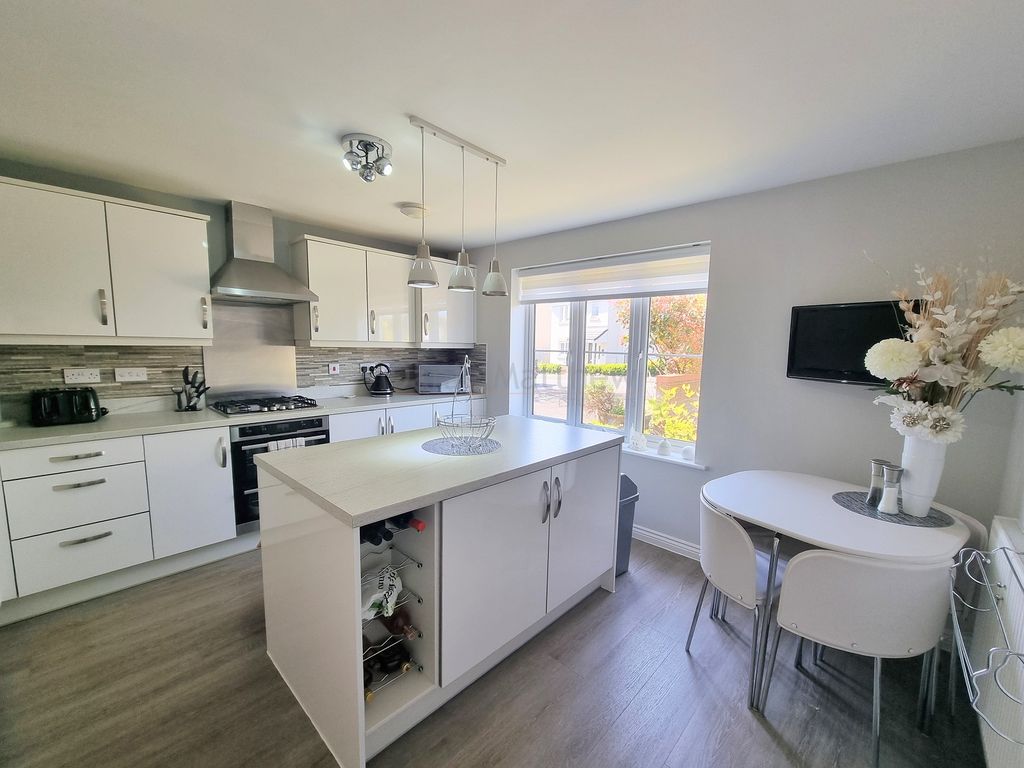 Property photo 3 of 25 Kitchen- Diner
