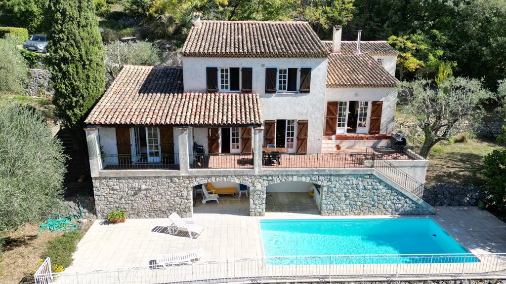 Property photo 3 of 31