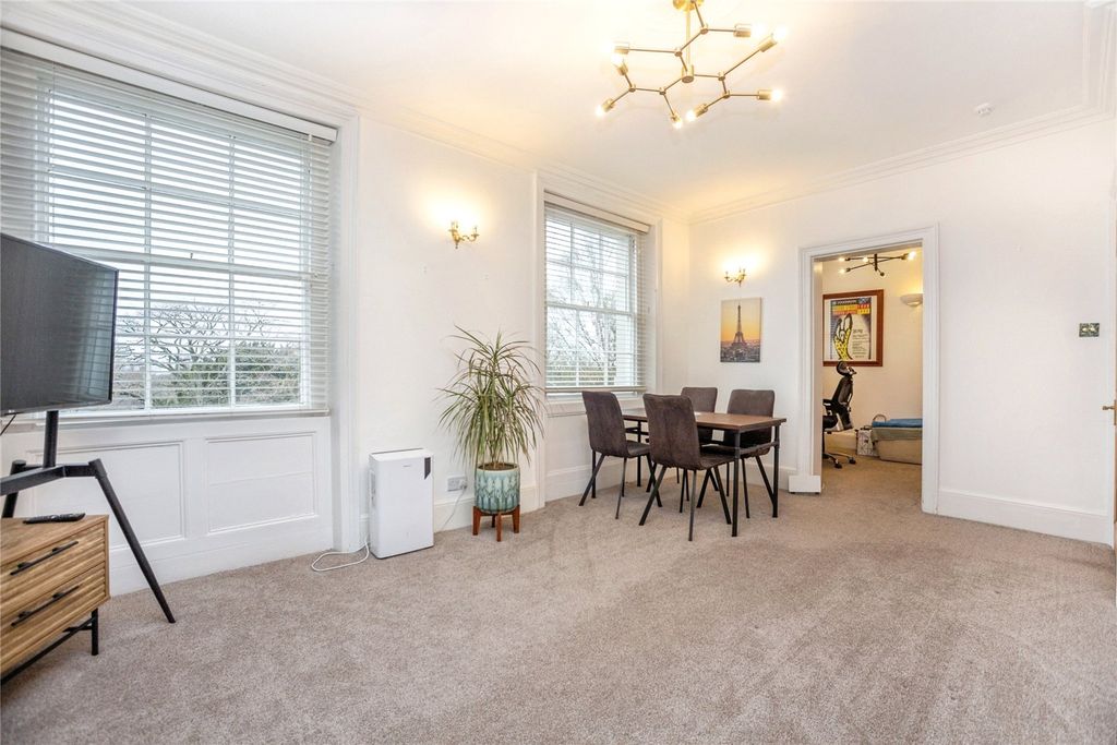 Property photo 1 of 11 Picture No. 35