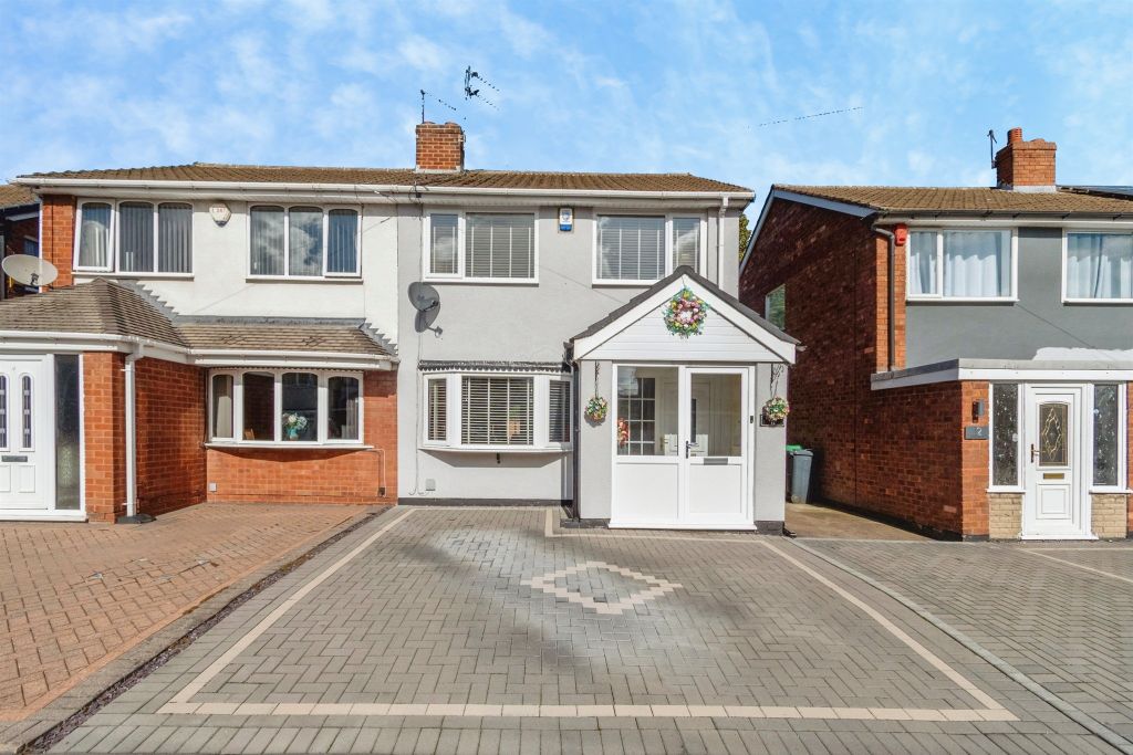 Property photo 1 of 18