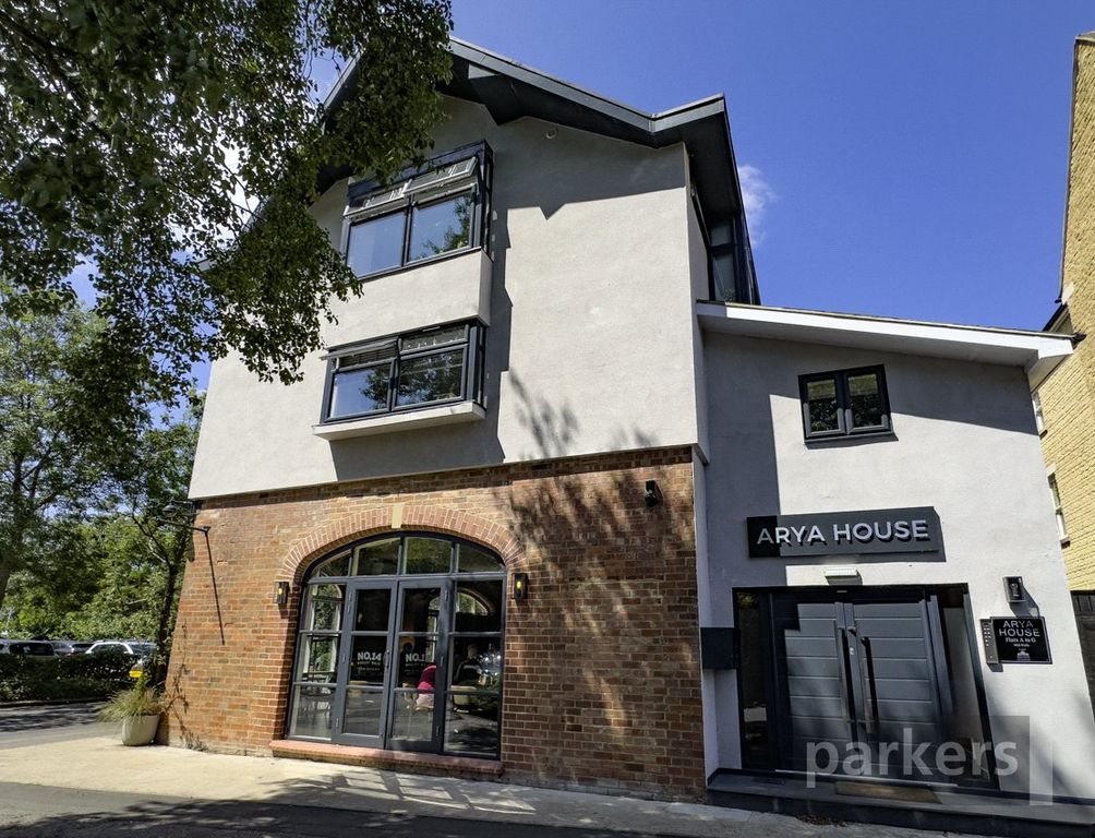 Property photo 1 of 13 External