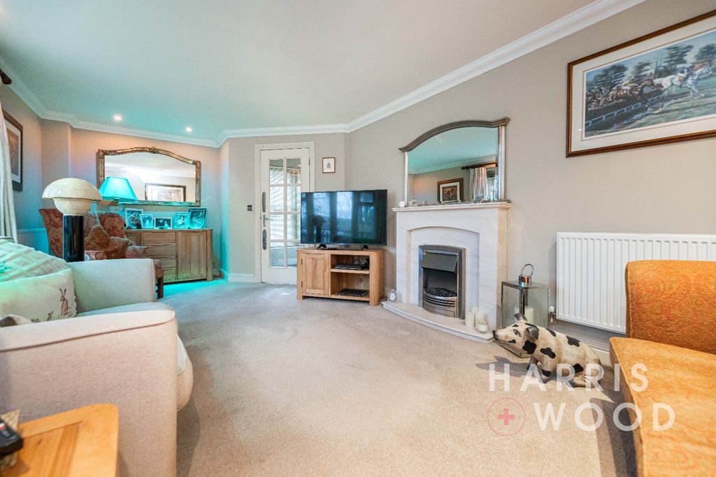 Property photo 3 of 10 4633954