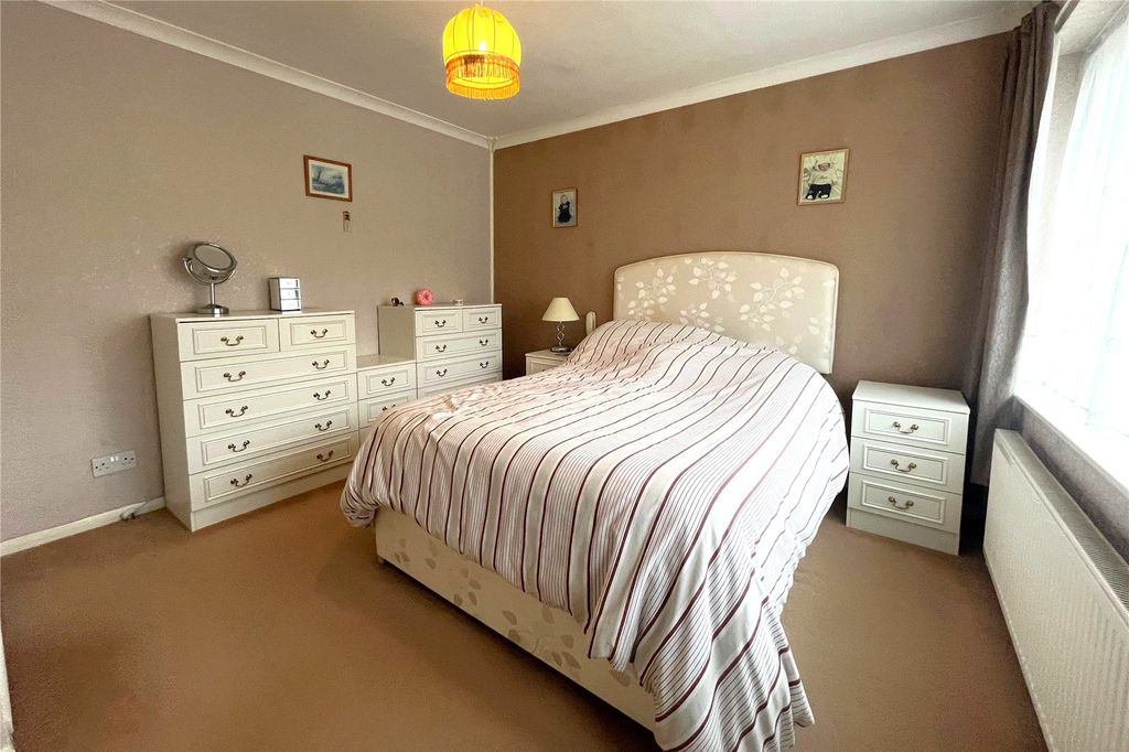 Property photo 3 of 10 Picture No. 05