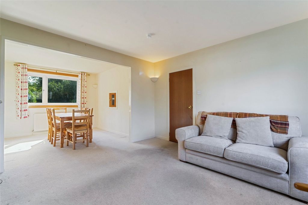 Property photo 3 of 17 Picture No. 03