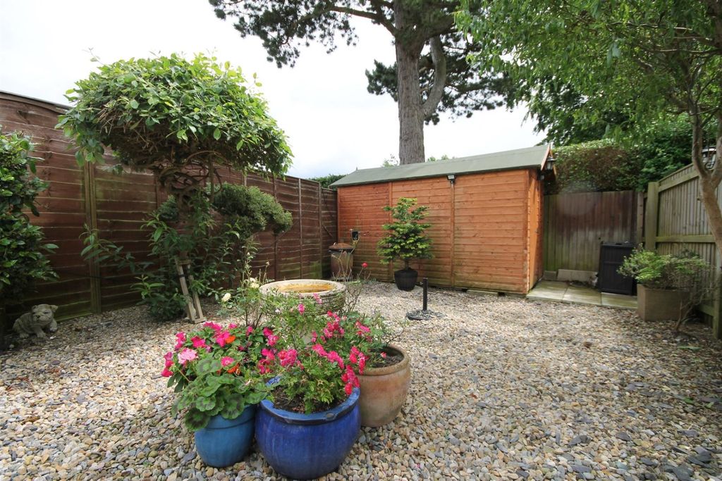 Property photo 3 of 19 17847479_164212955