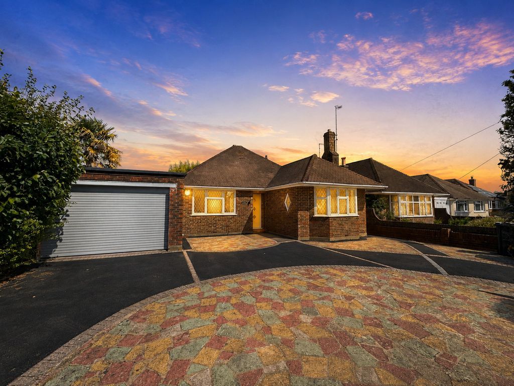 Property photo 1 of 12