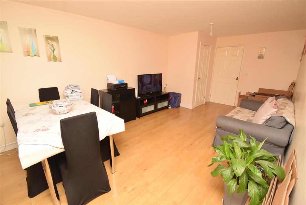 Property photo 3 of 12 Image