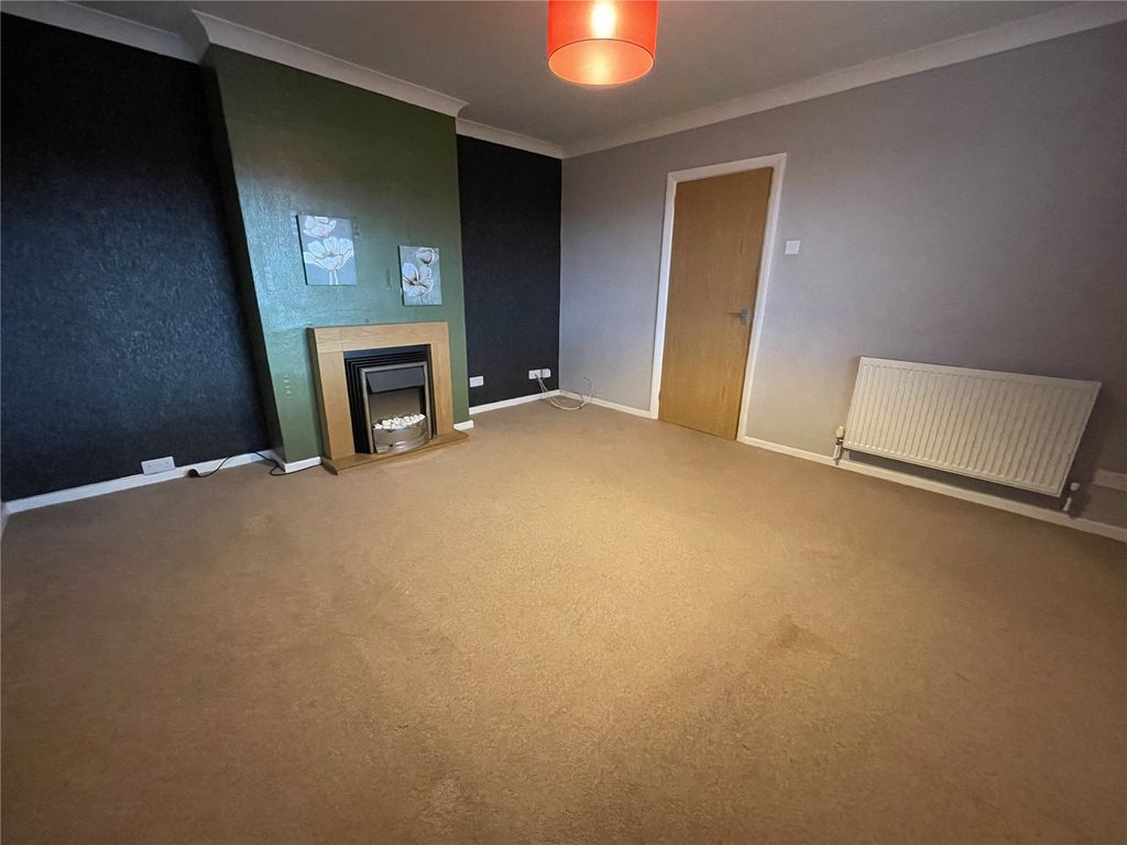 Property photo 3 of 10 Picture No. 11